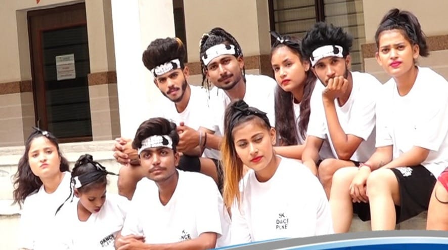The youth of the city rocked the Kaun Banega Star Show