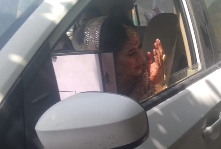 Police cut Challan of a Bride for not wearing Mask in Chandigarh