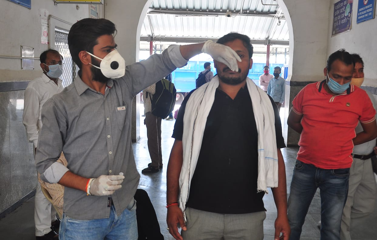 Two people, including teacher, died within 24 hours, 248 infected including SI of Antu police station