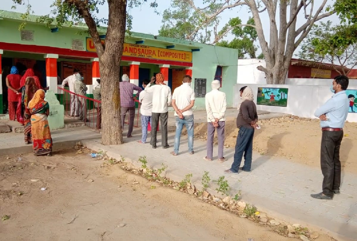 Up Panchayat Chunav 2021: Re polling at two polling booths in Agra