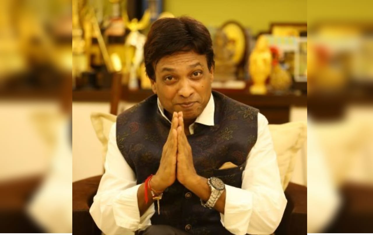 raju srivastava daughter antara gives her father health update she said his condition is not improved