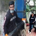 मुंबई के शहनवाज शेख जरूरतमंदों तक पहुंचा रहे ऑक्सीजन सिलेंडर