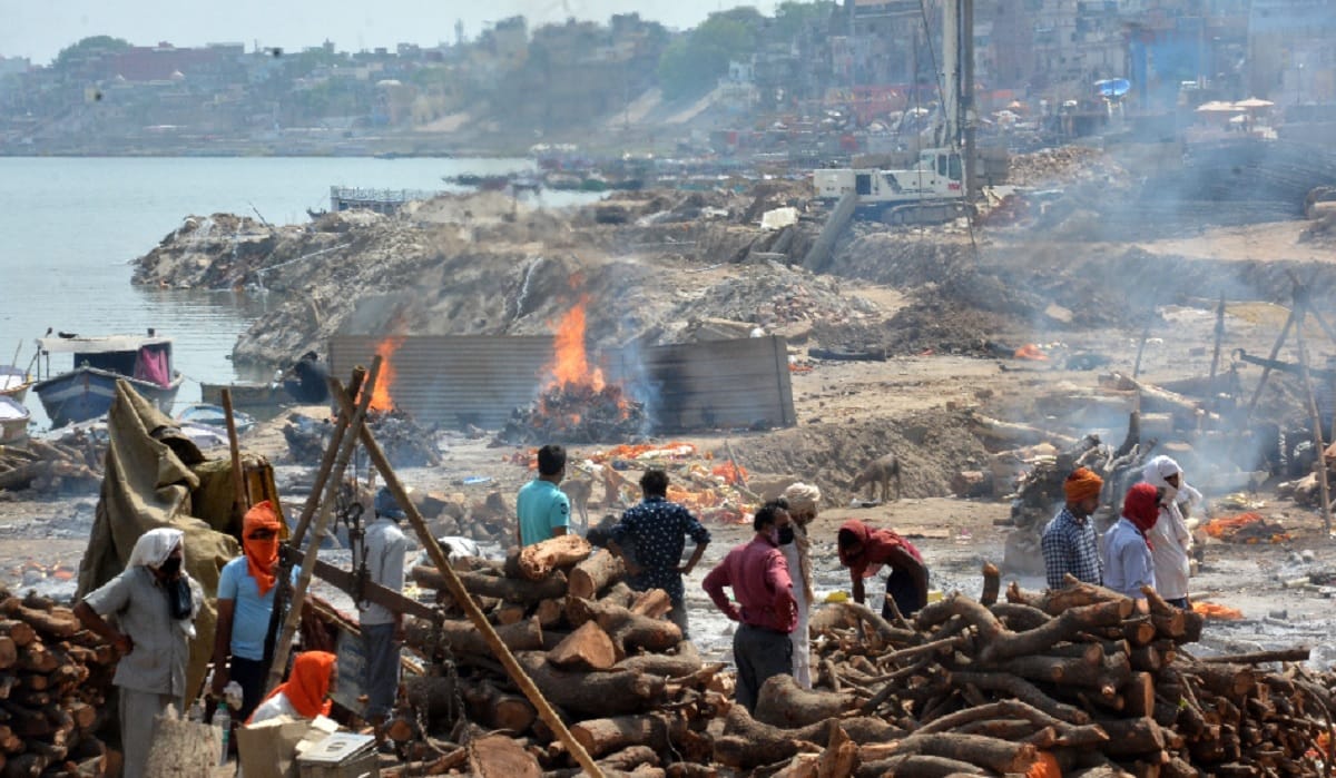 One machine of gas crematorium is operational, the other is undergoing repair in varanasi