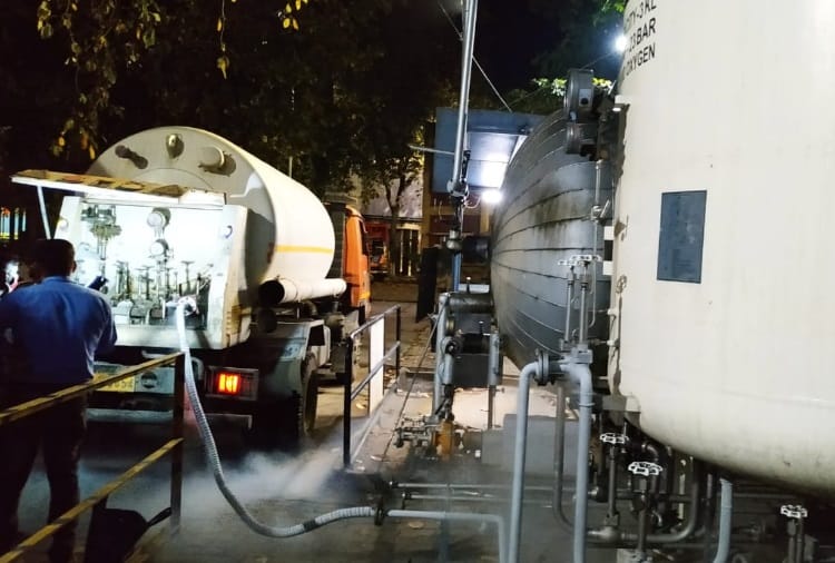 Rail Coach Factory has sent free Liquid Oxygen to Amritsar medical collage and Hospital