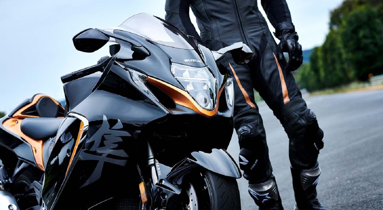 2021 Suzuki Hayabusa bookings closed 2021 Suzuki Hayabusa Sold Out In India suzuki hayabusa 2021 price in india know suzuki hayabusa 2021 specifications mileage top speed and all details