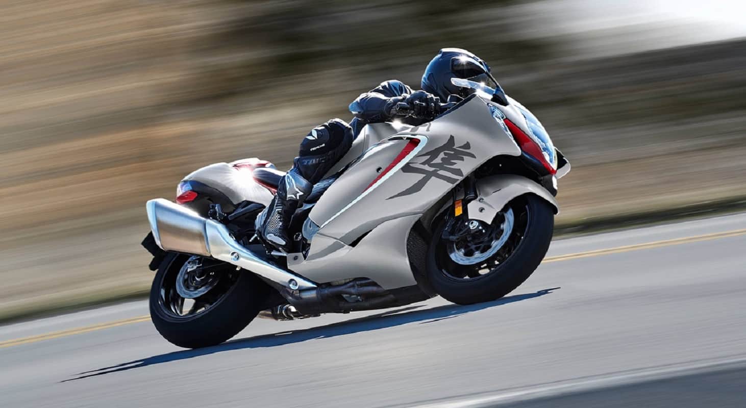 suzuki hayabusa launched suzuki hayabusa 2021 launched in india suzuki hayabusa 2021 price in india know suzuki hayabusa 2021 specifications mileage top speed and all details
