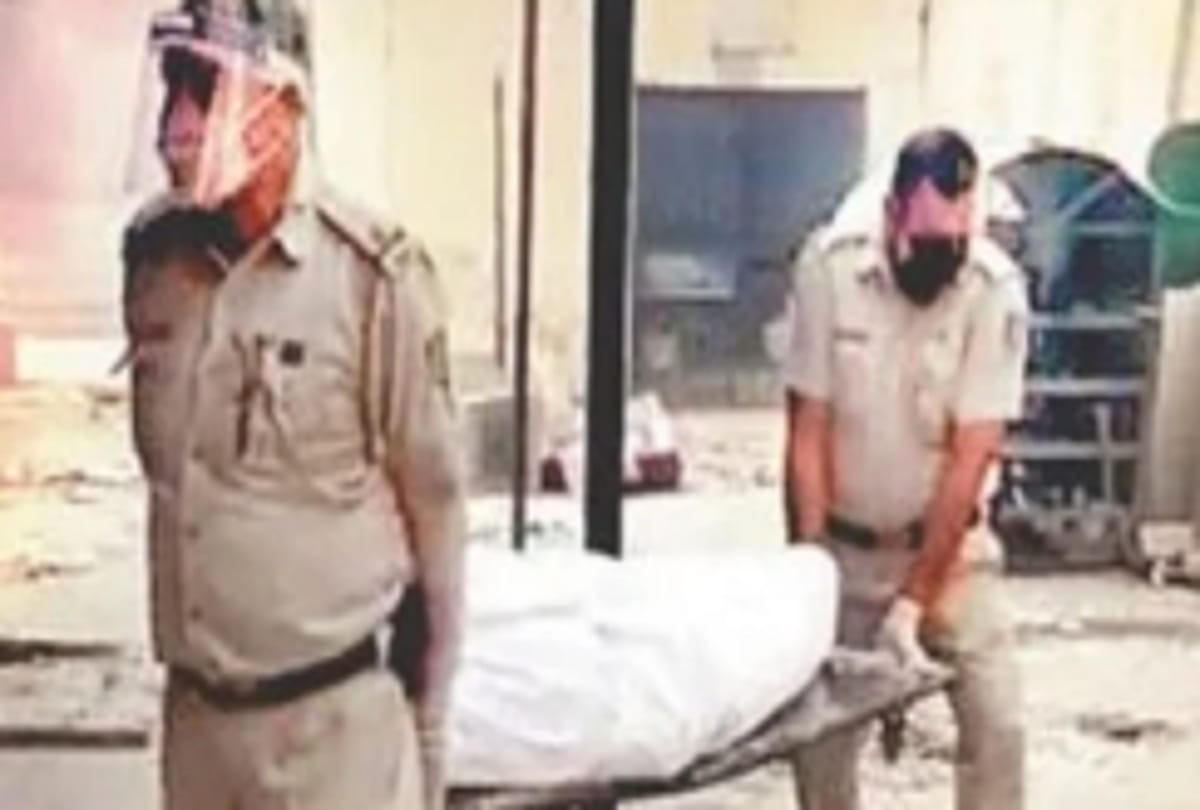 Delhi news:  delhi police playing the role of dil ki police in corona era 