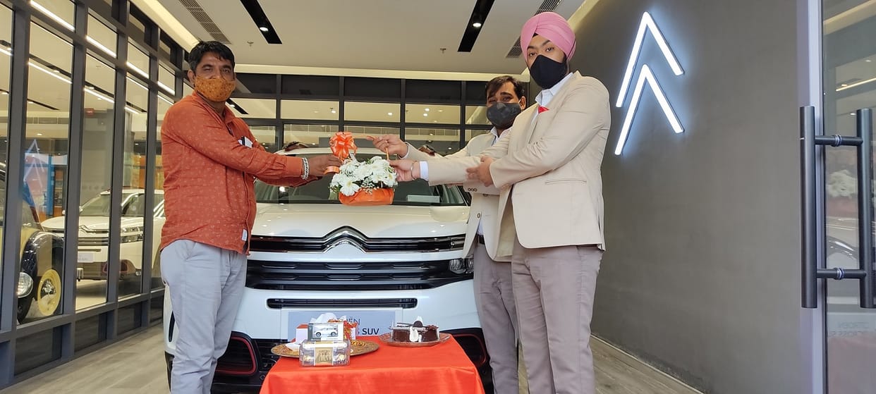 Citroen C5 Aircross SUV Deliveries commences in india citroen c5 aircross price in india citroen c5 aircross specifications citroen c5 aircross features