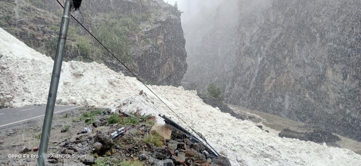 Rural roads including NH closed due to arrival of glacier