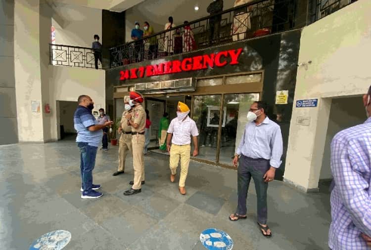 Dead Bodies of two man exchanged by Mohali Private Hospital 