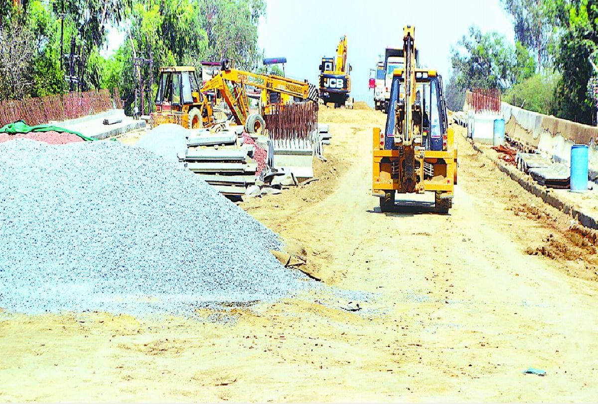 Projects work of worth Rs 110 crore slowed down in Agra