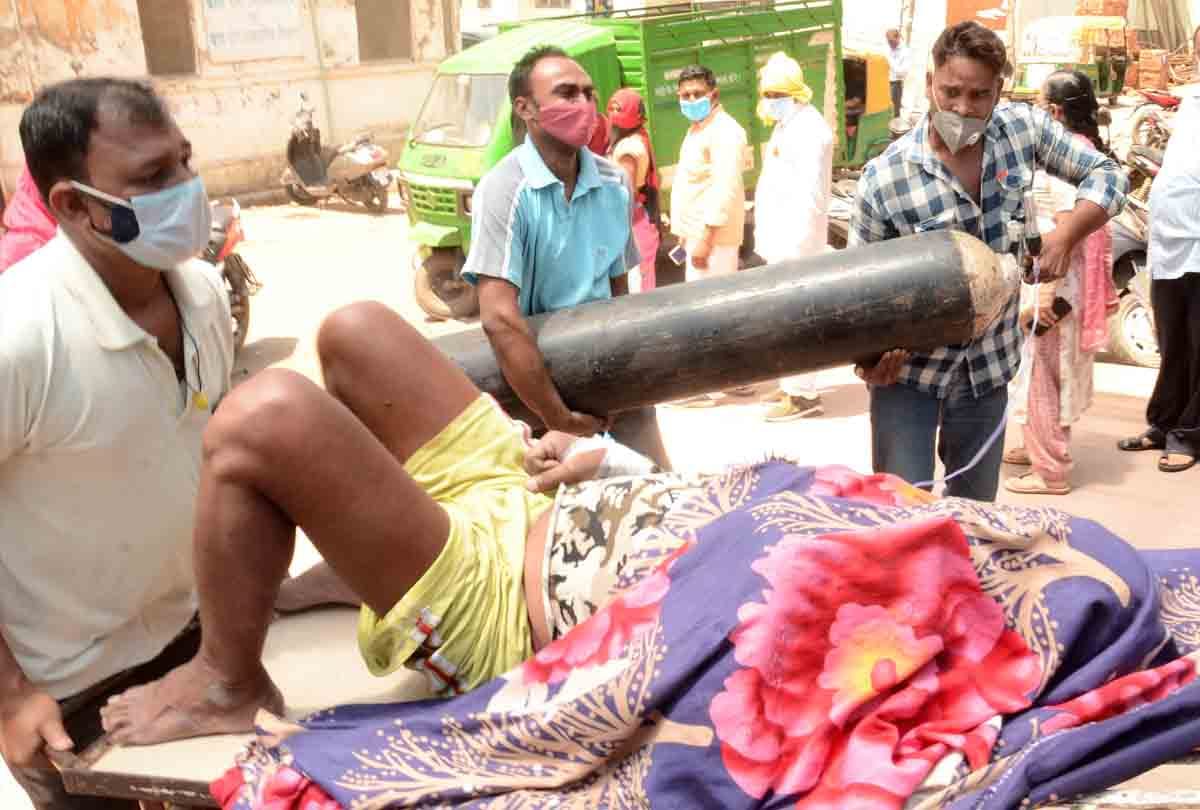Brokers asked for oxygen, one cylinder in one lakh, deal done in 60 thousand