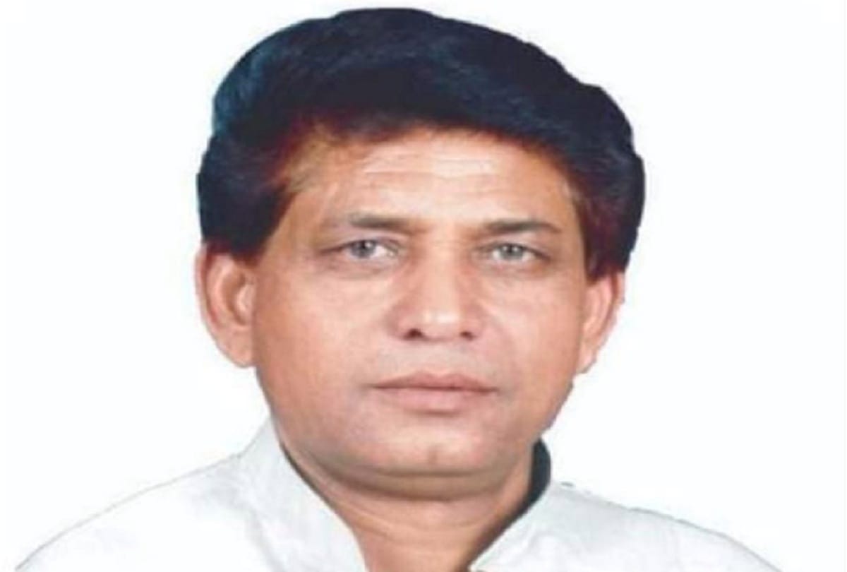 Hathras: Corona-infected former minister Narayan Singh Suman dies, daughter dies in shock