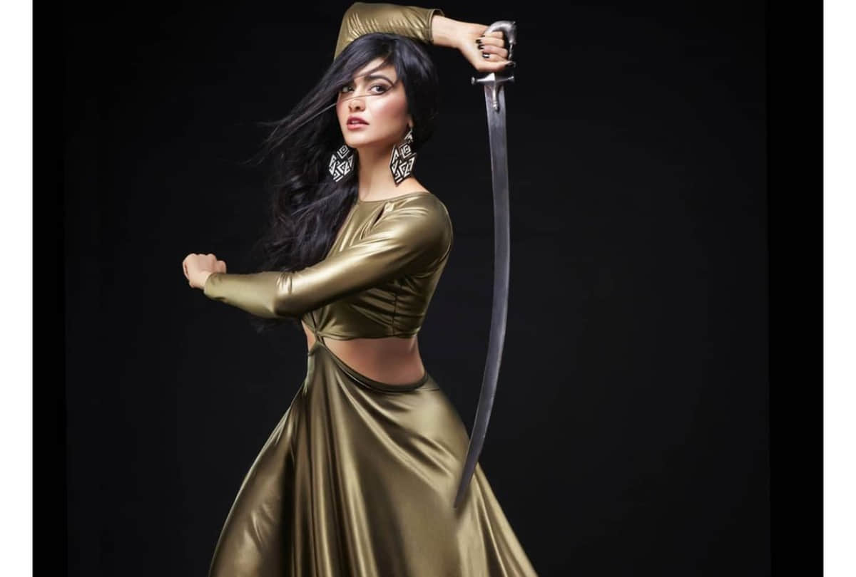 adah sharma unique photoshoot in sultry look with funny humor