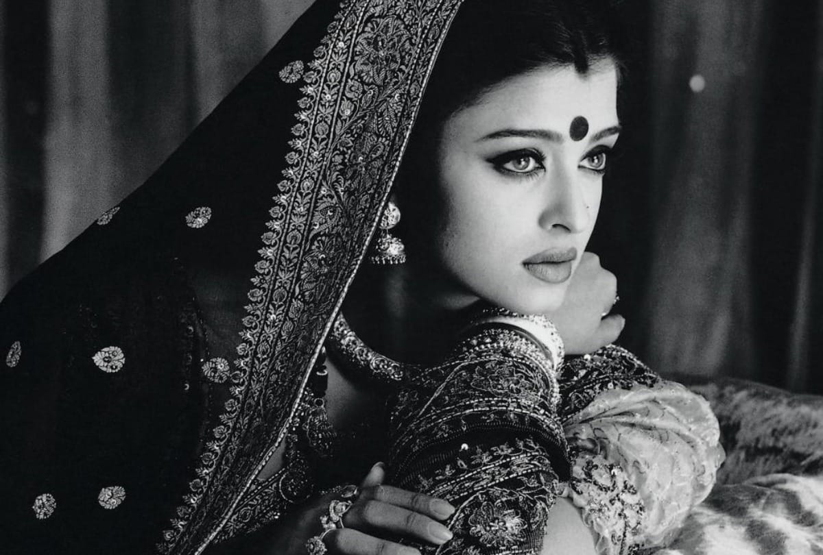 When Aishwarya Rai Bachchan Was Crying Because Of Manisha Koirala For This Reason