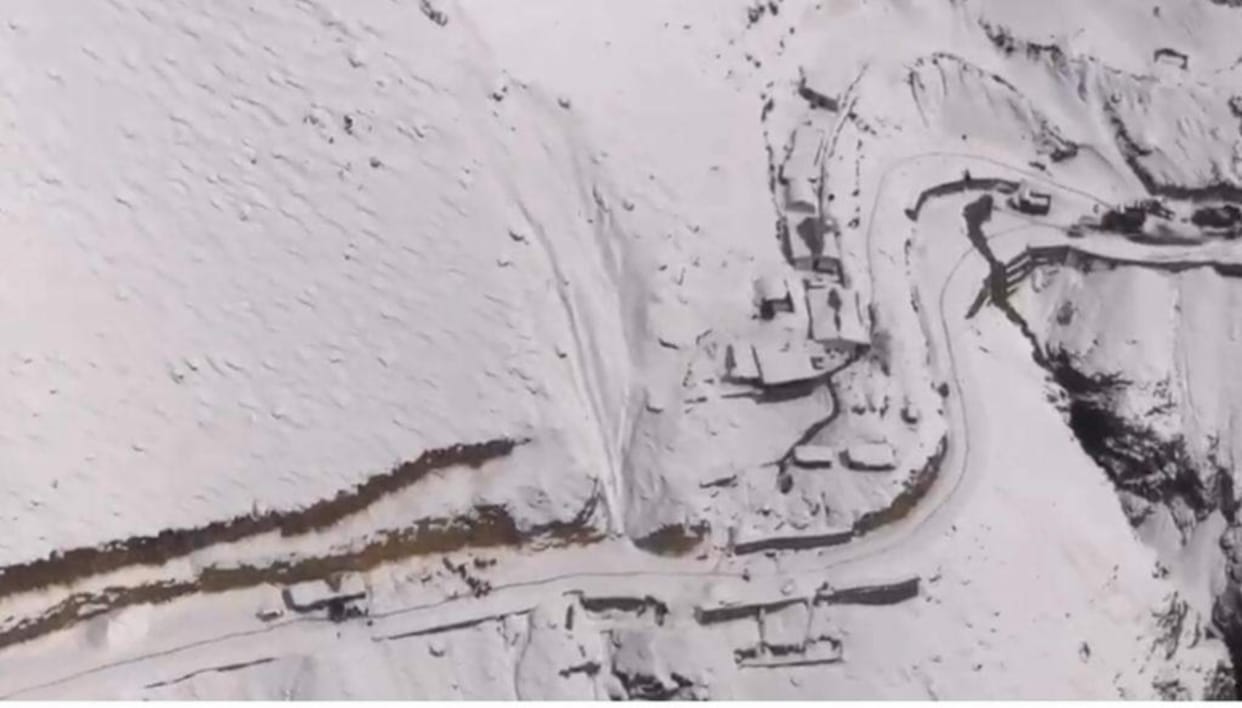 Uttarakhand news : avalanche in china border at chamoli, total 17 dead body recover