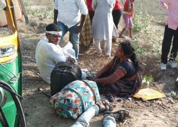 One killed in accidents, mother and son injured
