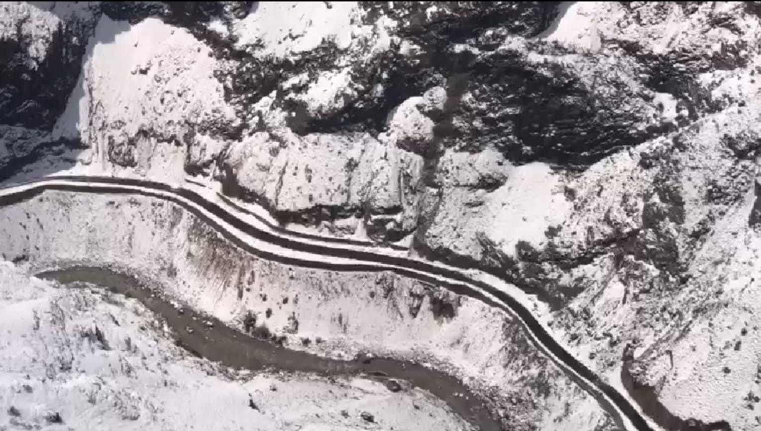 Uttarakhand News: glacier broke in china border at chamoli, watch photos