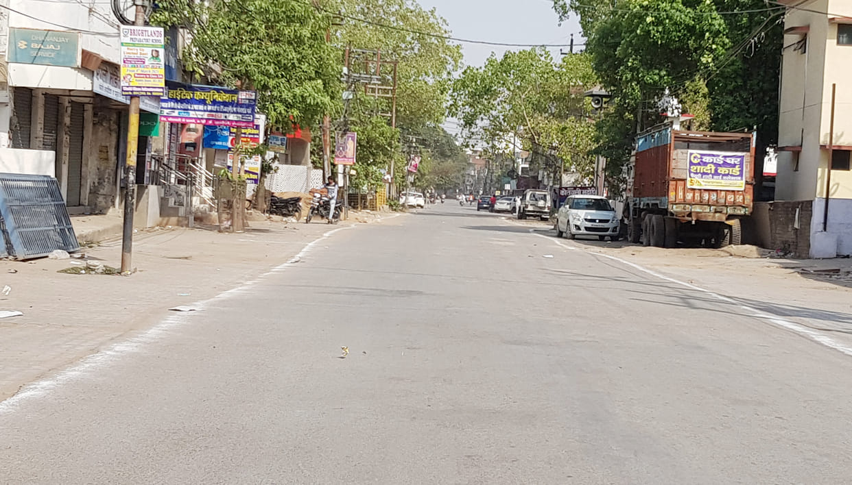 Corona curfew: markets remain closed, silence on the streets