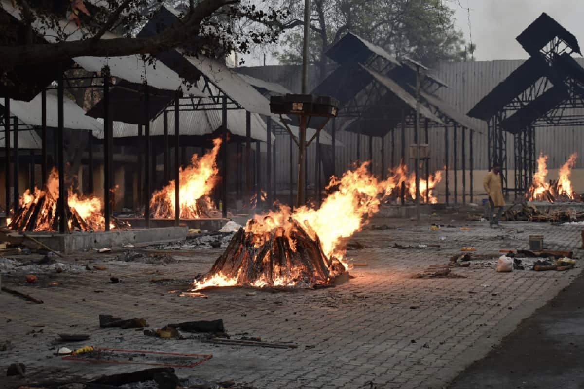 Corona Update: 47 bodies have been cremated at Surajkund crematorium in Meerut