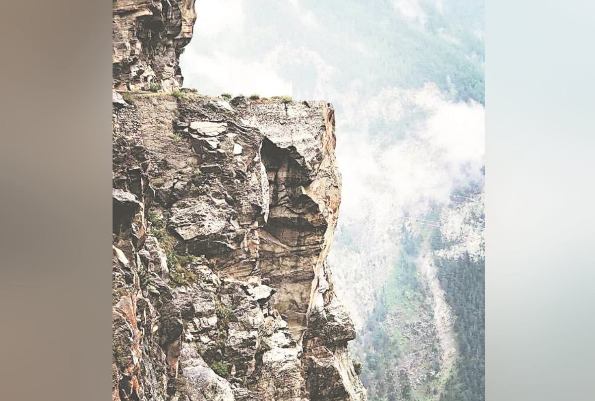 Noida's young man jumped from suicide point of Kinnaur after getting information on internet, tested positive for Coronavirus