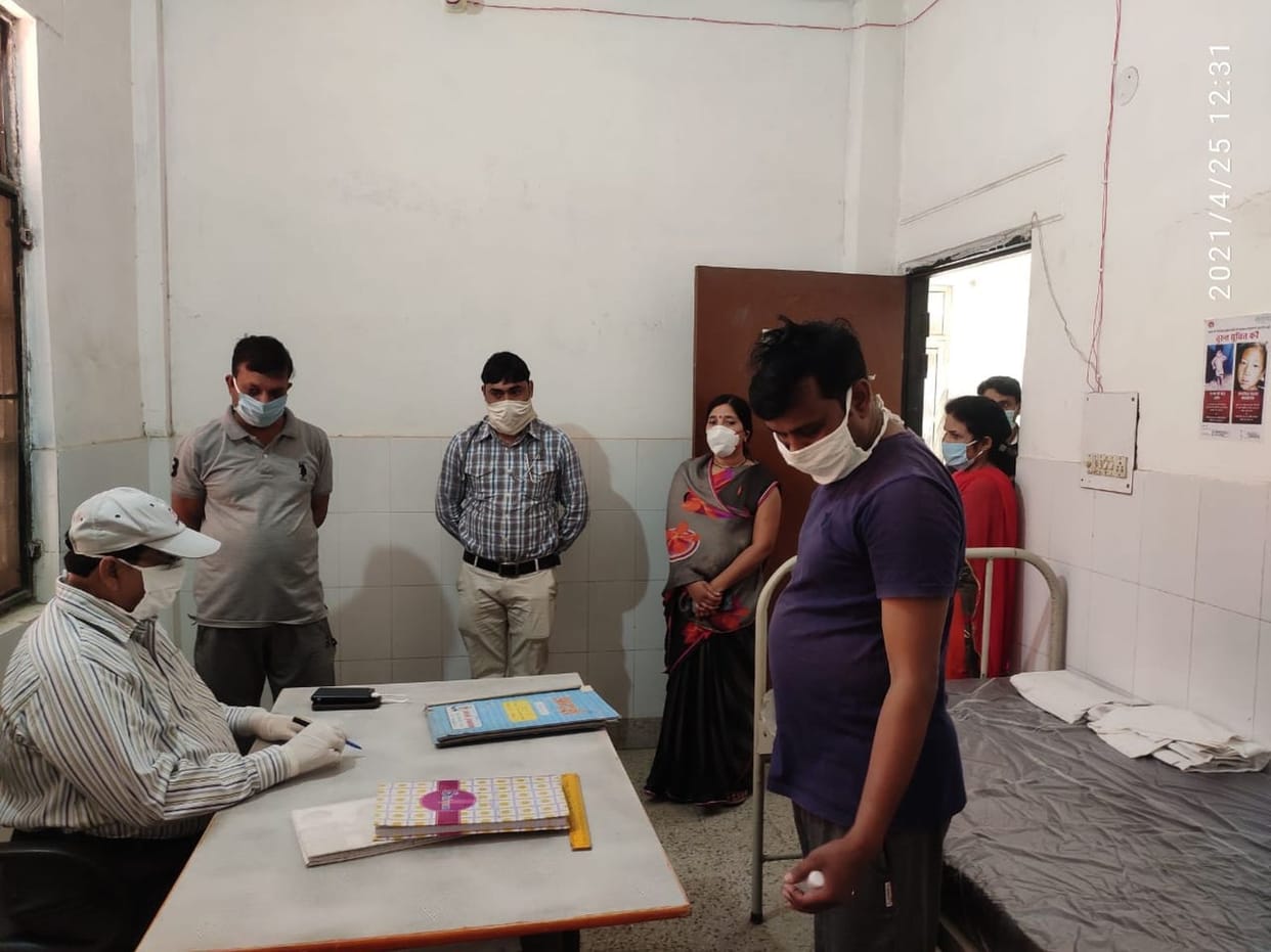 Wandering patients, doctors kept resting at the residence