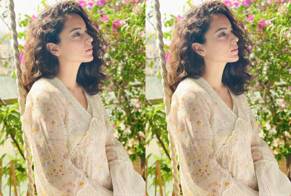 Javed Akhtar defamation case Kangana Ranaut seeks exemption from personal appearance in court