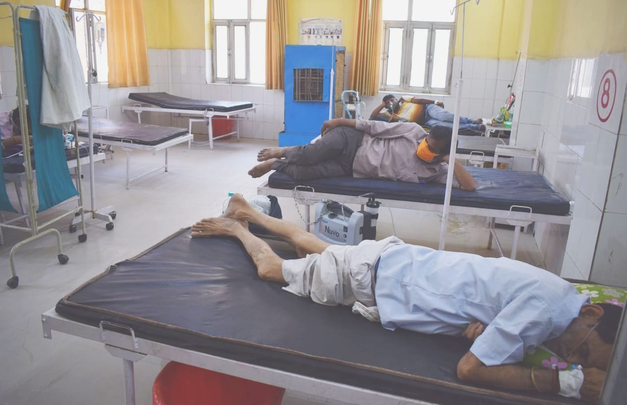 Four patients died of fever, cancer and asthma