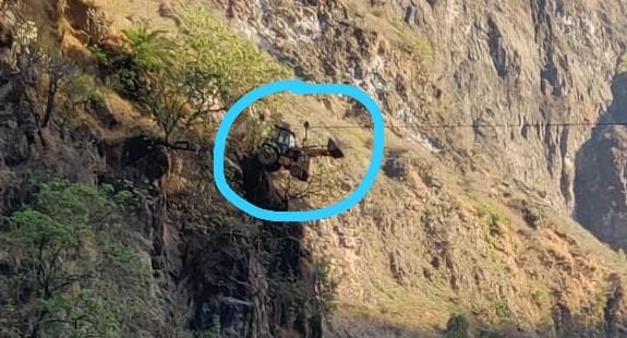 JCB reached the other end of the river with the help of wires