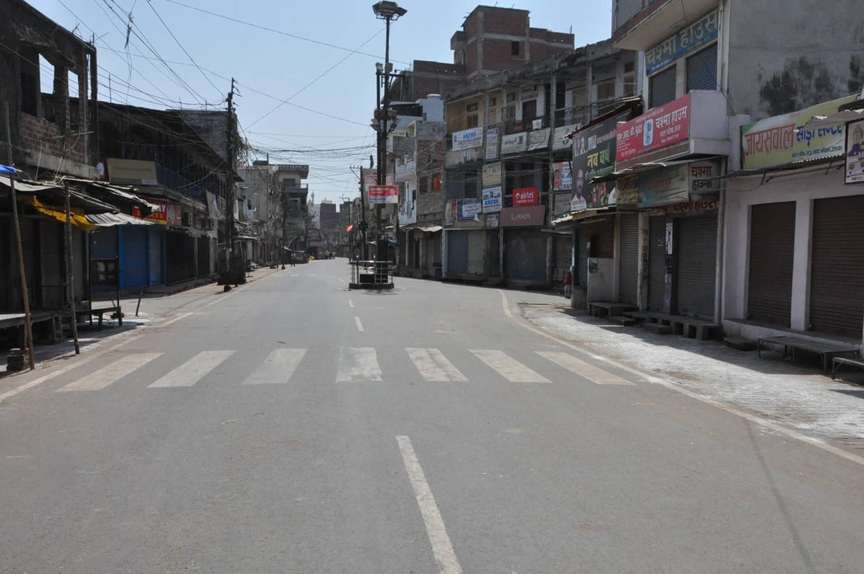 All markets remain closed even on the second day of complete closure
