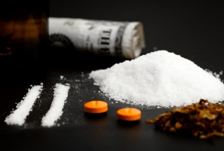 A Man Commit Suicide when refused drugs at Firozpur of Punjab