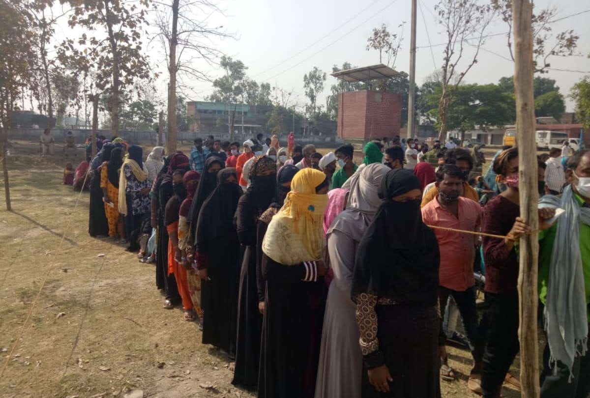 UP Panchayat Chunav 2021 Live Voting News Updates in Siddharthnagar