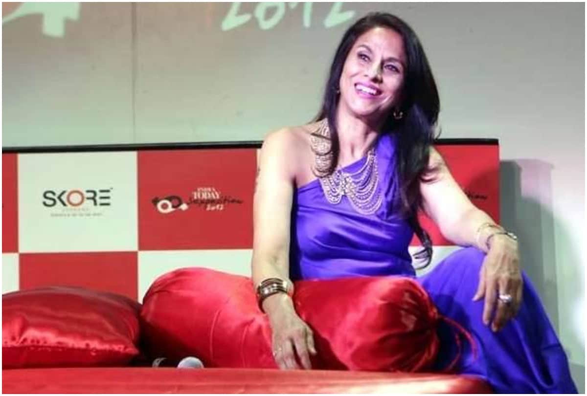 Shobhaa De Jokes About Stars Vacationing In Maldives Amid Pandemic Says Not All Can Be Sonu Sood
