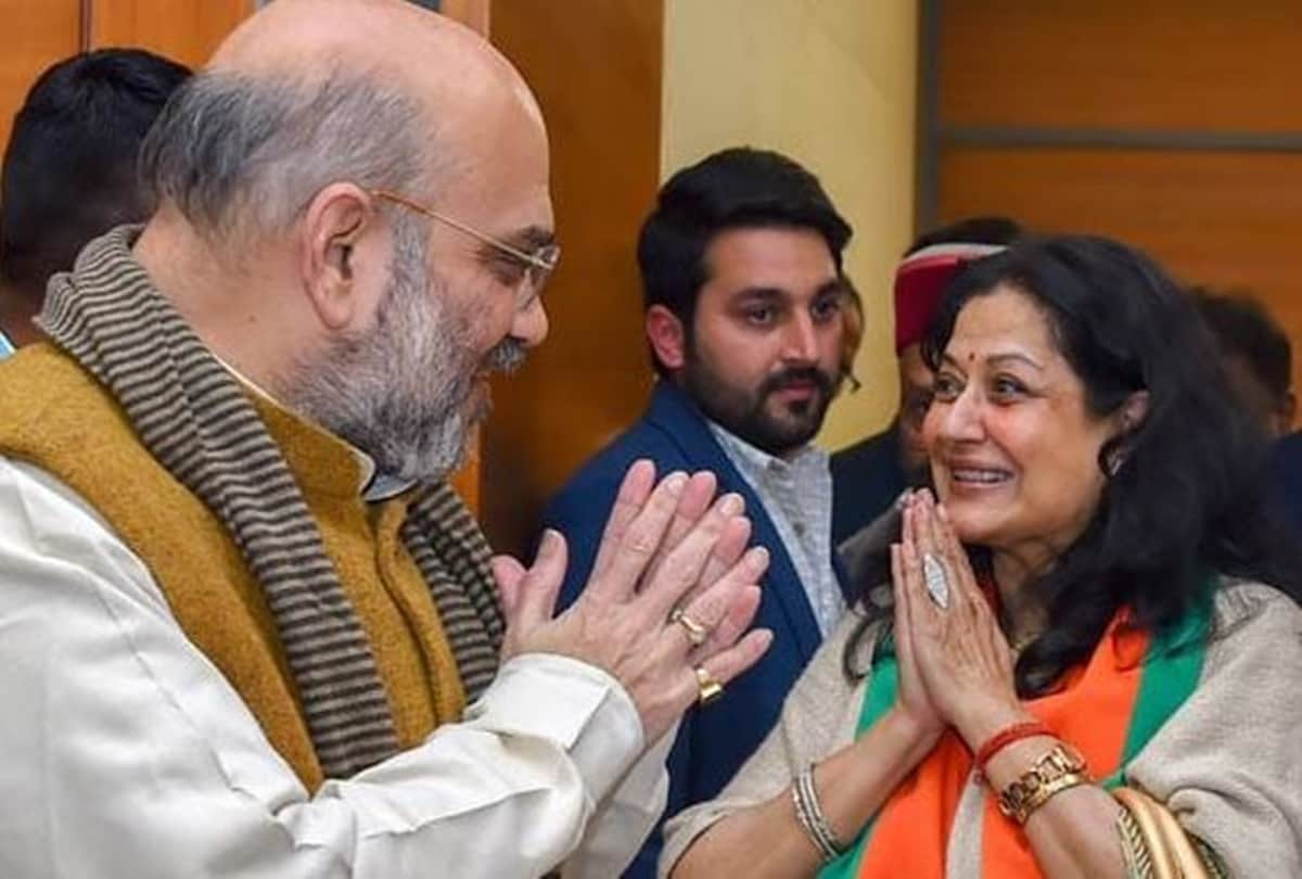 Moushumi Chatterjee birthday special lesser known facts about 70s actress