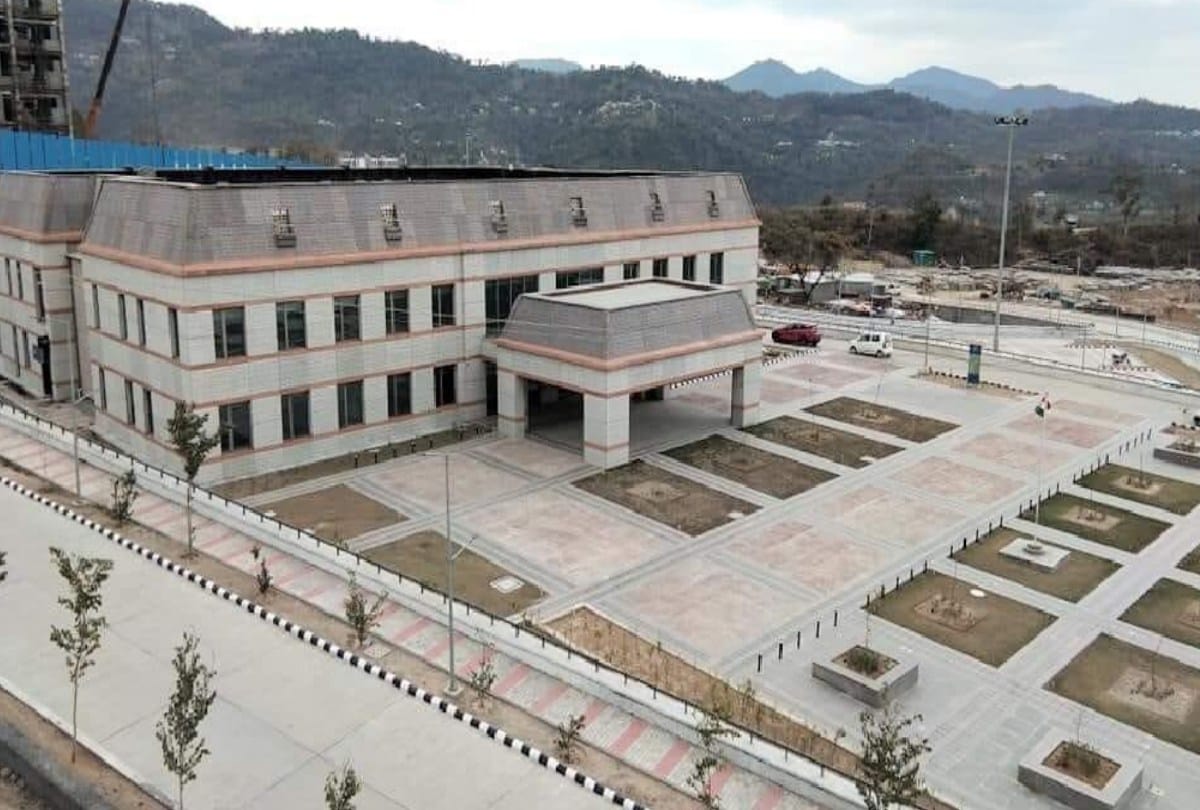 Aiims Bilaspur 60 patients registered on  esanjeevani portal