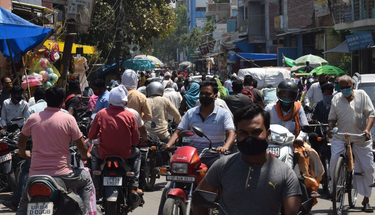 Two days later, open market, social distance took place