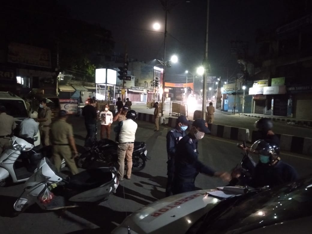 coronavirus in uttarakhand latest news : corona curfew in many cites from today evening, photos