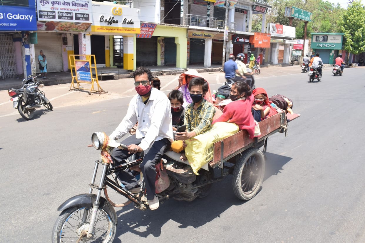 pravasi majdoor come in jugaad gadi