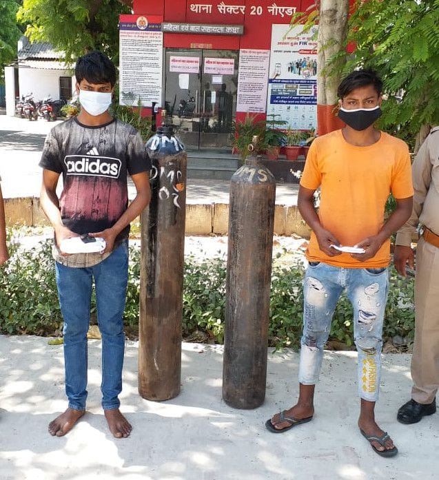 Two arrested for blackmarketing of oxygen cylinders