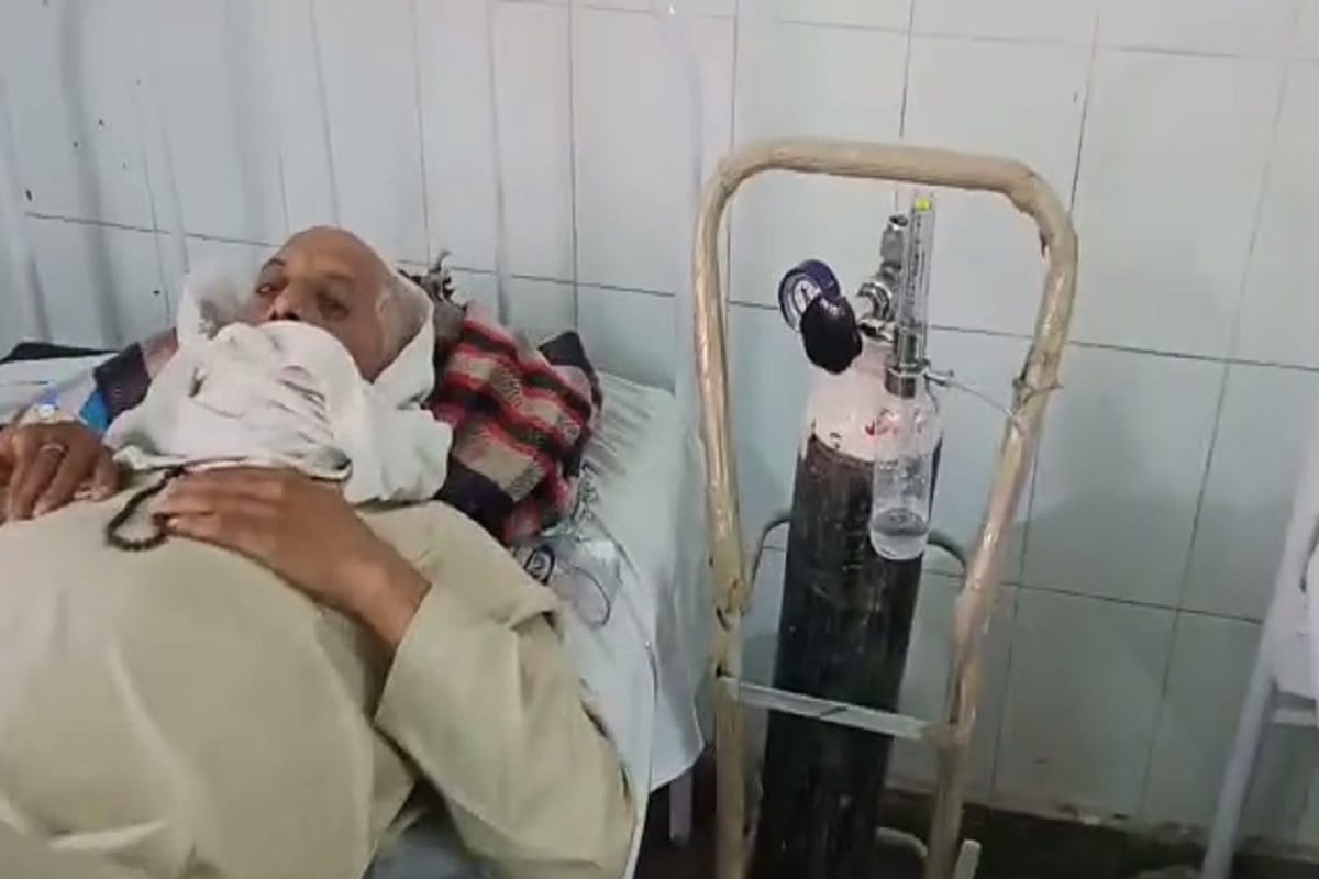 There is a crisis in oxygen in Bijnor district of Uttar Pradesh