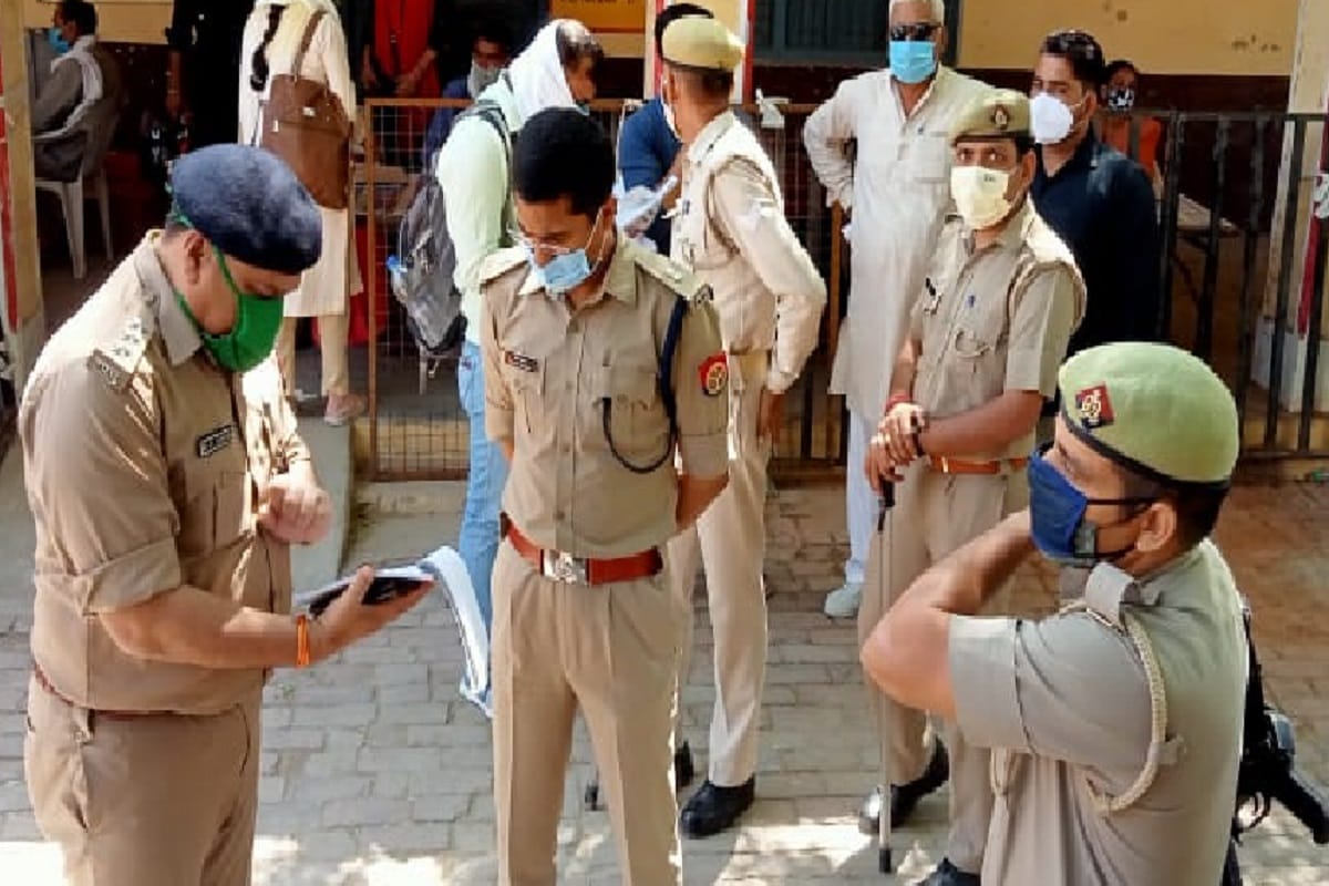 Meerut News: Presiding officer in Dulhaidea with ballot, candidate met, ruckus
