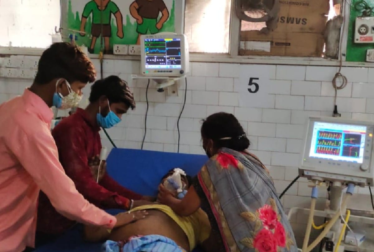 woman patient dies due to lack of oxygen at government medical college firozabad