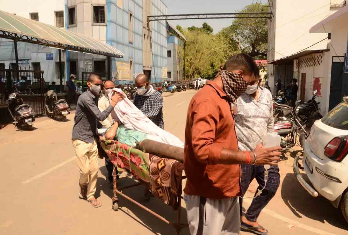 delhi high court order to hospitals not ask positive test reports during admission of patients with corona symptoms