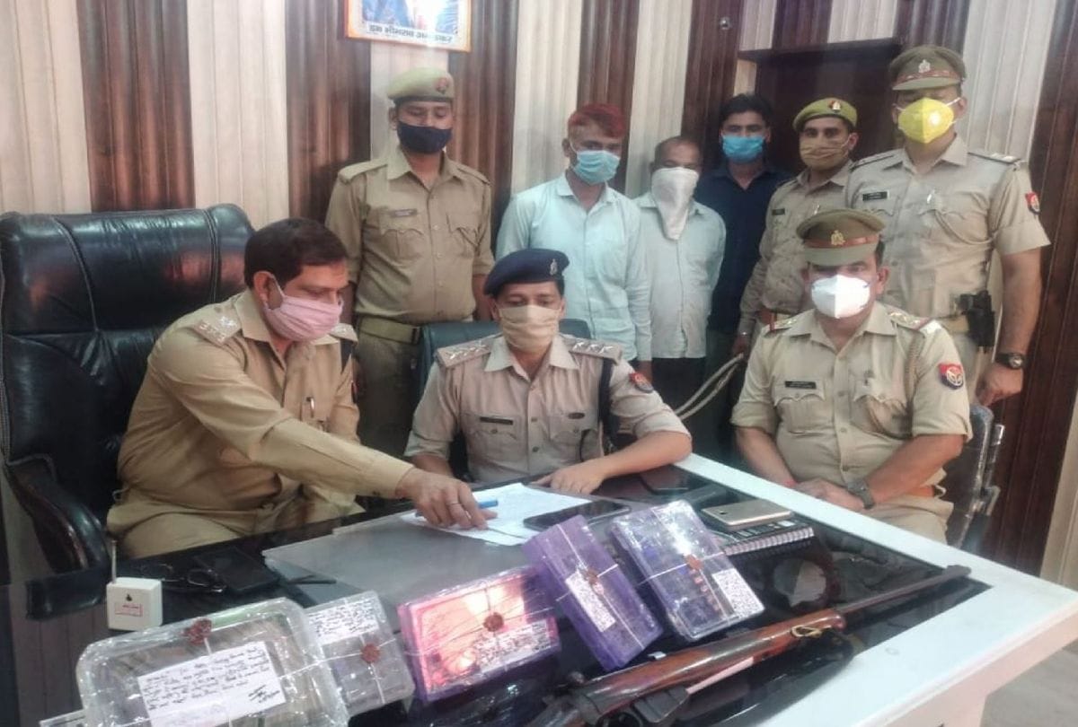 police busted illegal arms factory at inter college in mainpuri