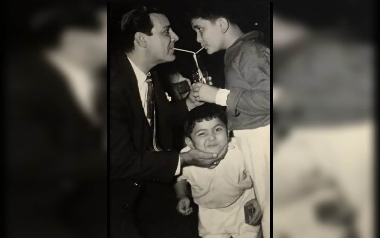 Rishi Kapoor childhood rare unseen photo with father raj kapoor