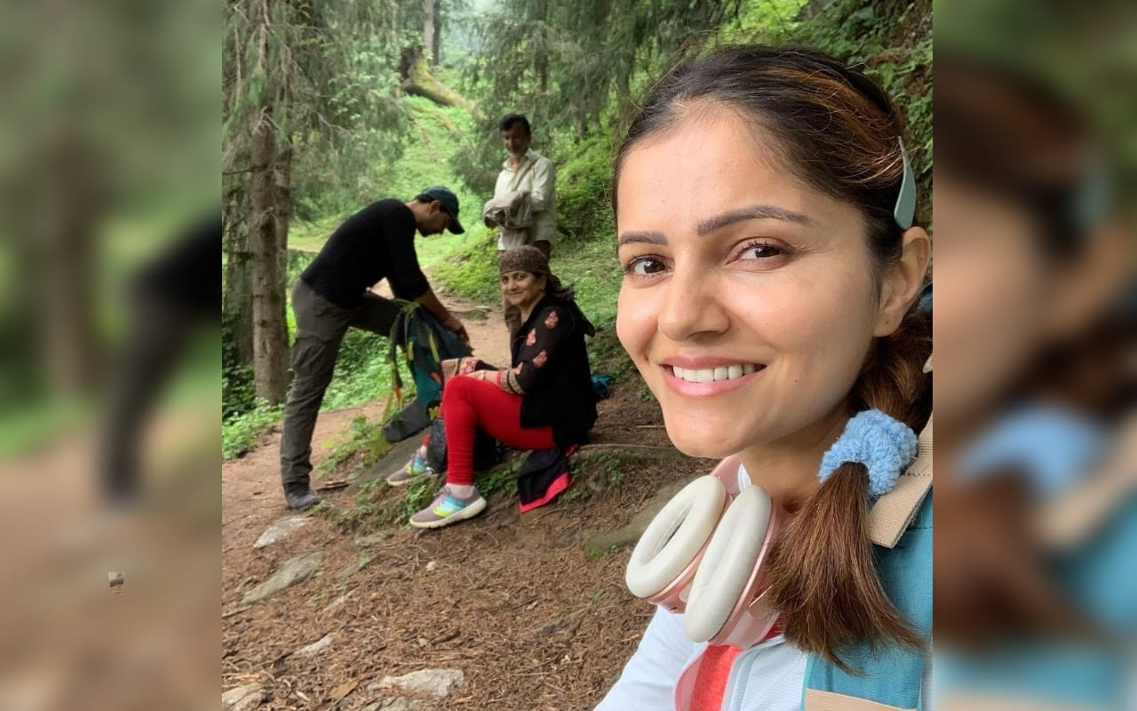 Rubina Dilaik celebrated her father 60th birthday with husband Abhinav Shukla shared photos on instagram