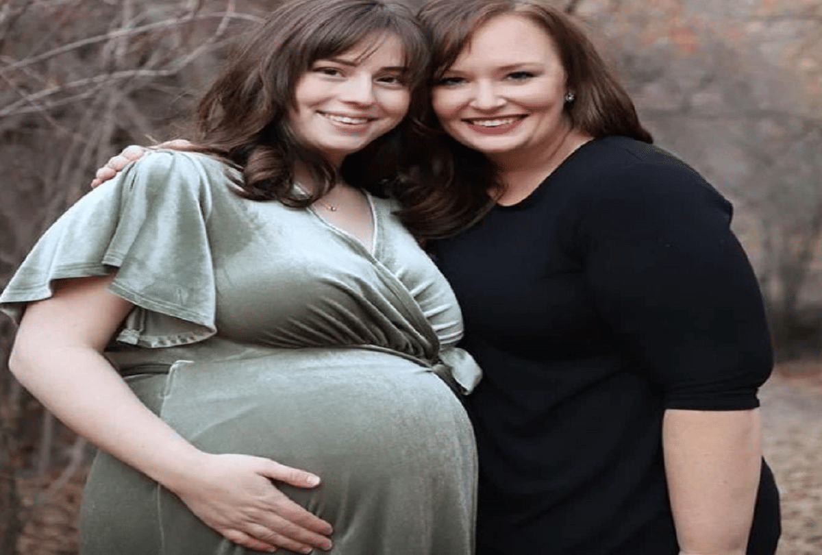 usa sister gave birth 5th child of brother with the help of surrogacy