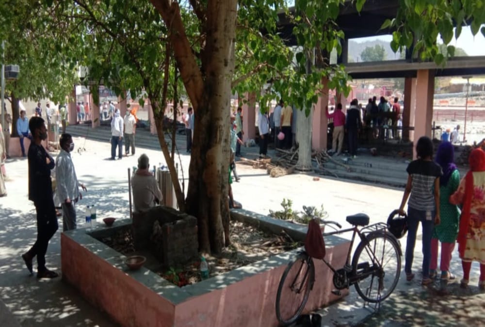 Coronavirus in Haridwar News: Covid Dead Patient Funeral 24 Hours in Kankhal Shamshan ghat photos