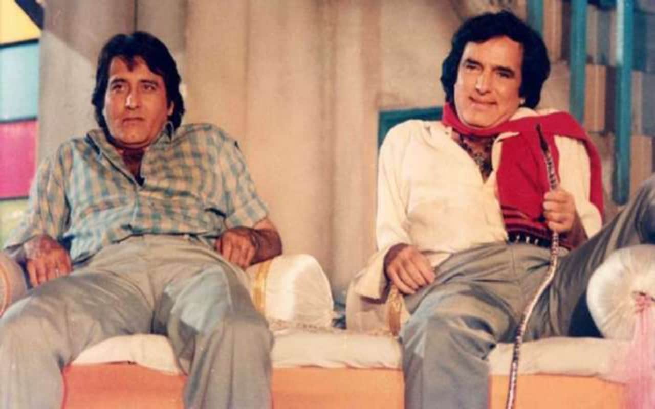 Feroz khan Vinod Khanna deep friendship bond both died on same date by cancer