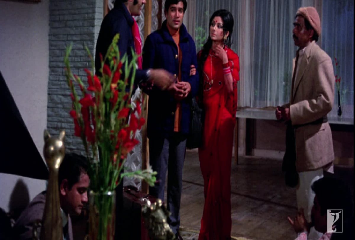 bioscope by Pankaj Shukla Daag Rajesh Khanna Yash Chopra Rakhi Sharmila Tagore Kadar Khan Debut